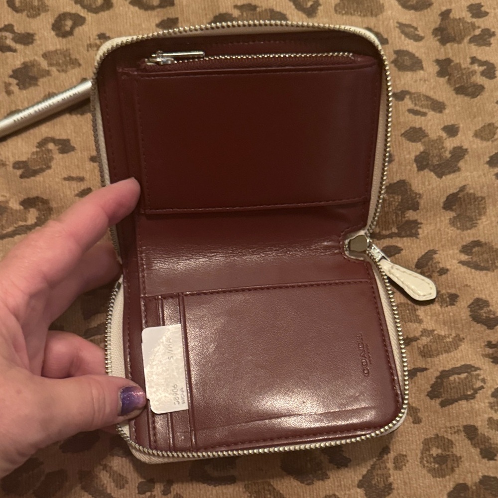 🐷 Coach Cream Party Pig Trail Bag Zip Wallet  and Credit Card Holder Keychain - Picture 15 of 17